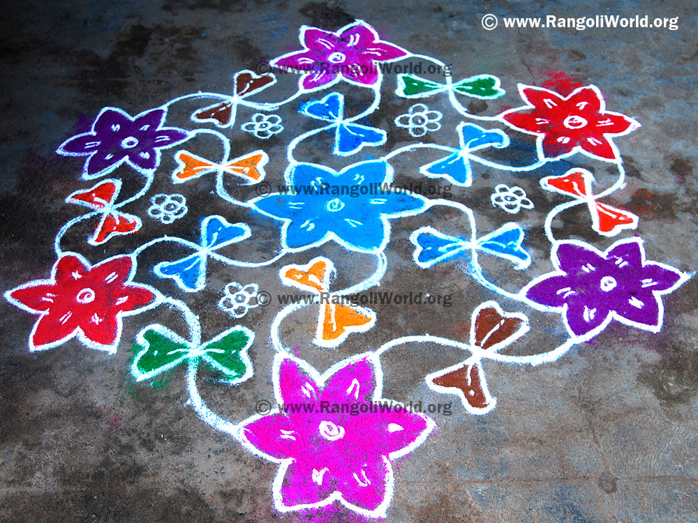 Flower kolam with zigzag connection lines