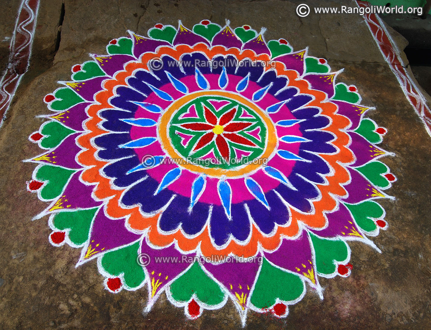 Flower freehand rangoli margazhi | Kolam rangoli, Rangoli designs ...