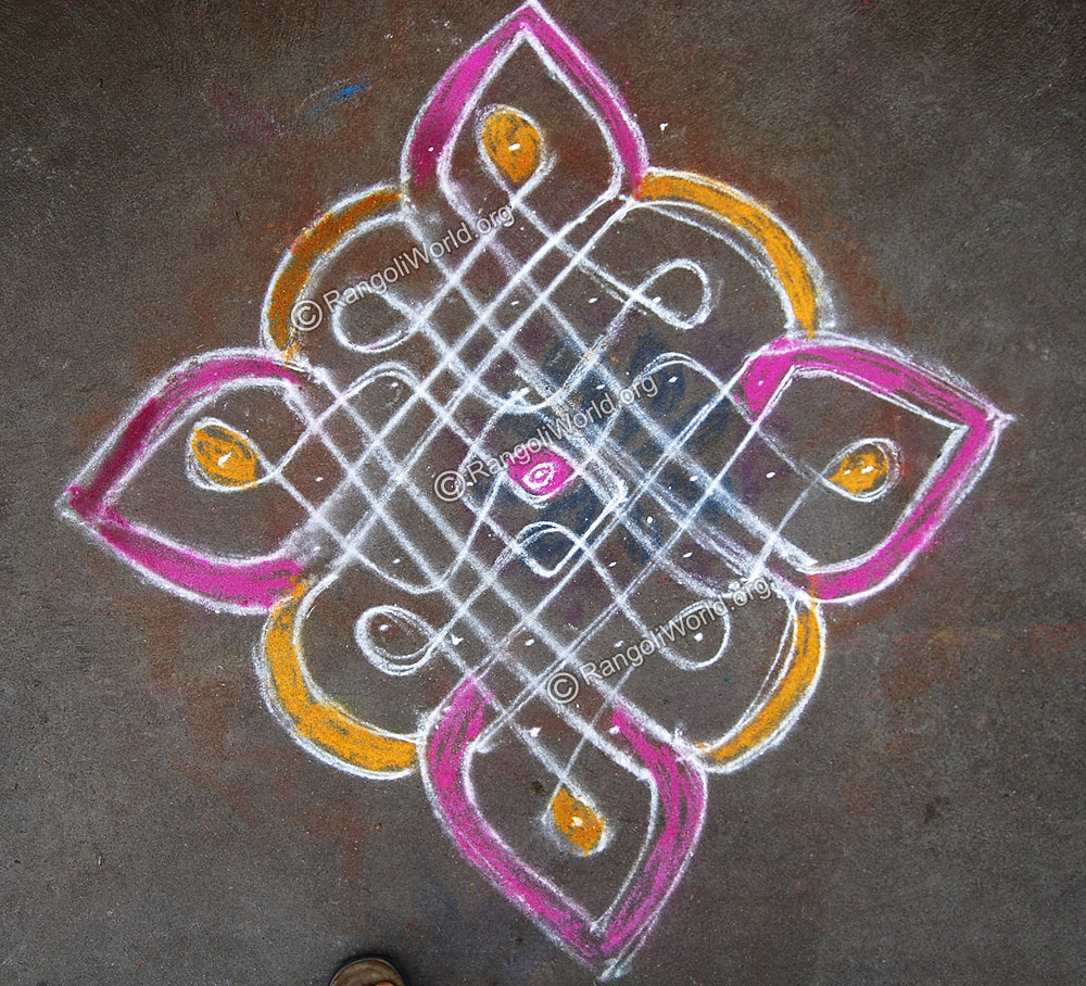 Kolam withdot