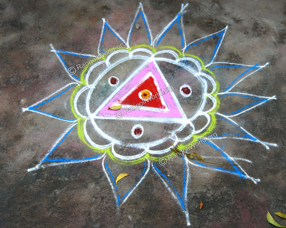 Triangle Rangoli